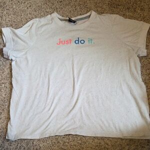 Nike Speckled White Tee with Colorful Slogan